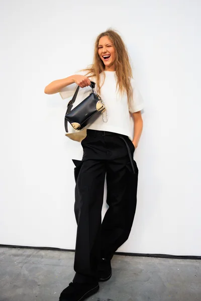 Look 24